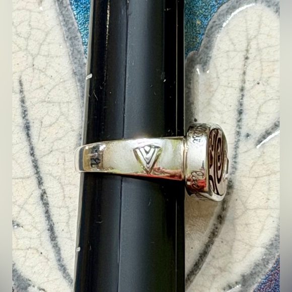 Silpada .925 Sterling Silver and Carved Wood “Live Your Life” Ring_Size 9_-R2023 - Picture 4 of 6